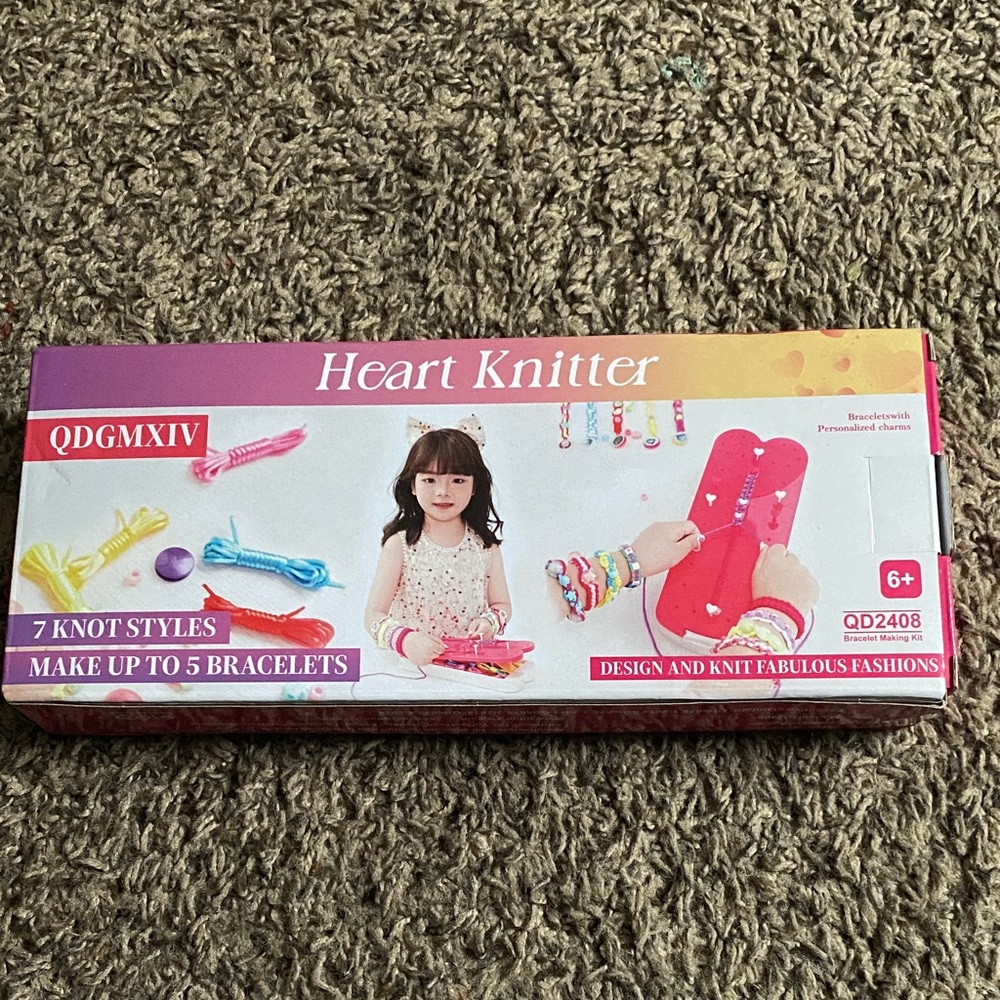 Heart Knitter Bracelet Making Kit